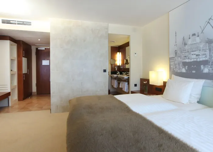 Lindner Am Michel, Part Of Jdv By Hyatt 4* Hambourg