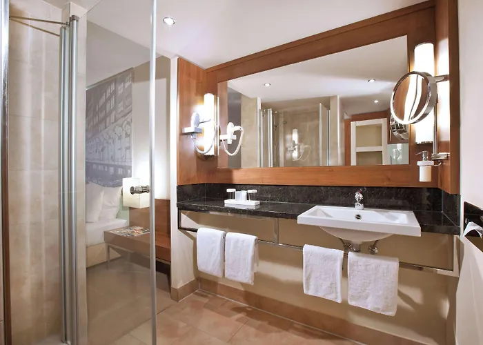 Lindner Am Michel, Part Of Jdv By Hyatt Hotel 4*
