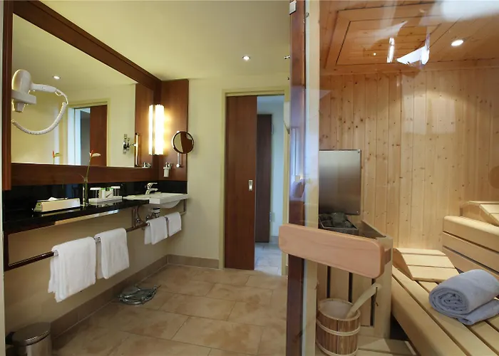 Lindner Am Michel, Part Of Jdv By Hyatt 4*
