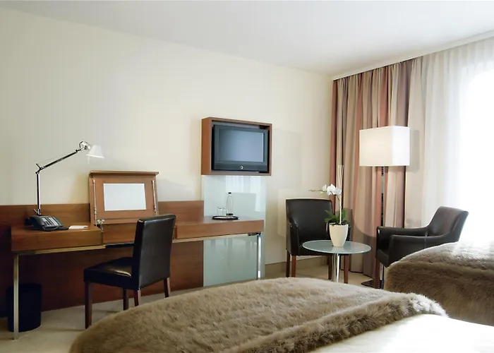 Hotel Lindner Am Michel, Part Of Jdv By Hyatt 4*