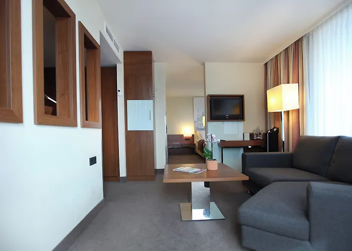 Lindner Am Michel, Part Of Jdv By Hyatt 4*