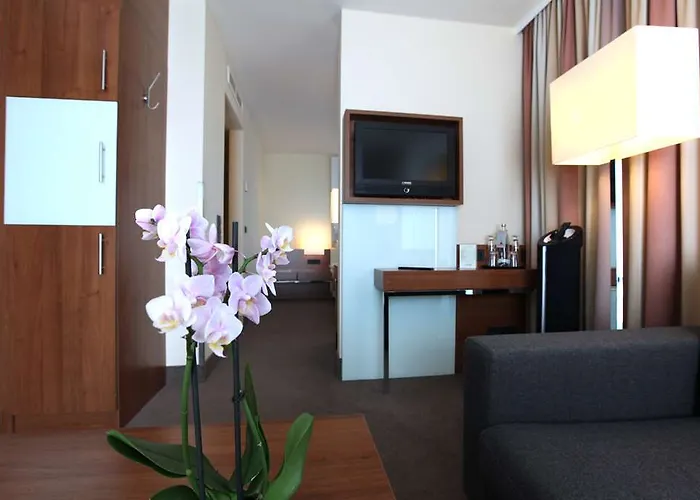 Lindner Am Michel, Part Of Jdv By Hyatt Hotel